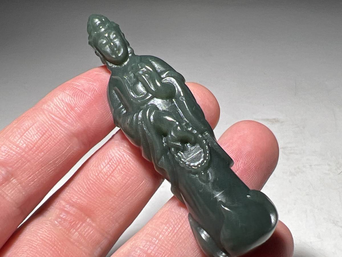 中国古玩清時代和田玉観音菩薩彫刻翡翠瑪瑙琥珀極細工毛彫和田玉原石