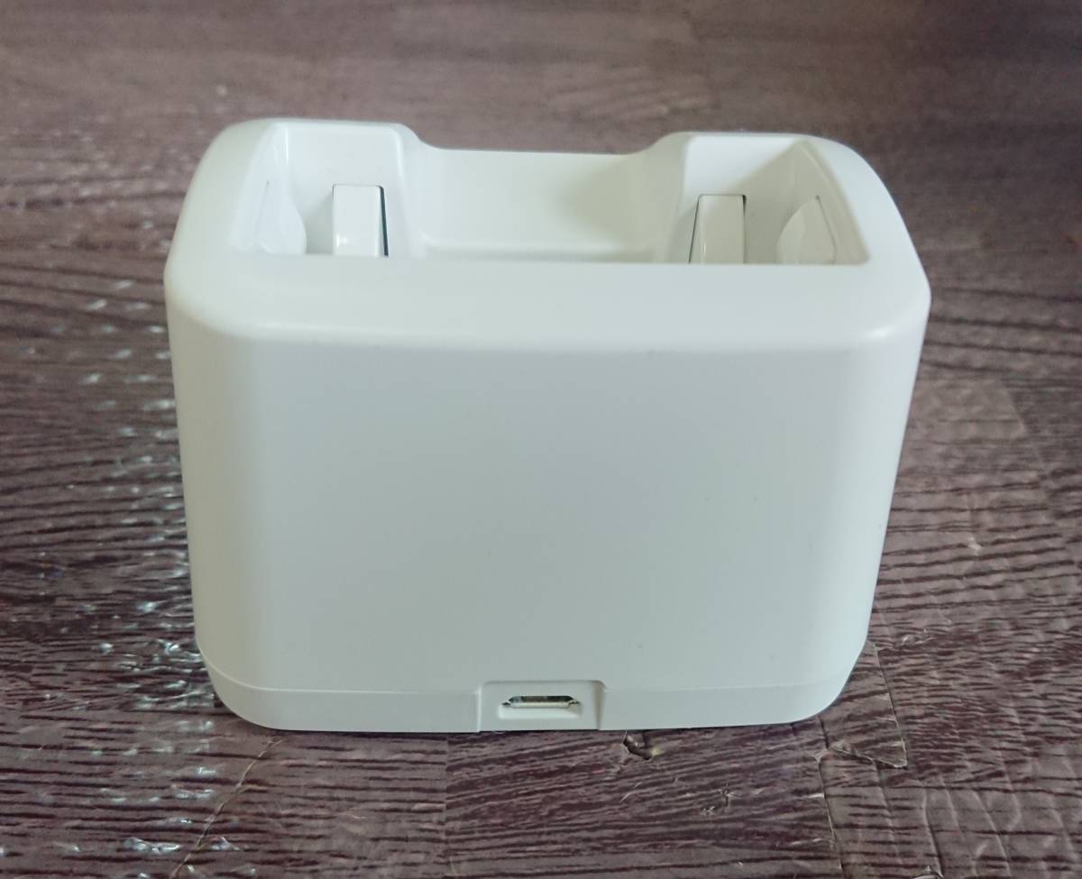送料無料】 NTTドコモ らくらくホン F-01M F-02J F-05G F-03L用 対応