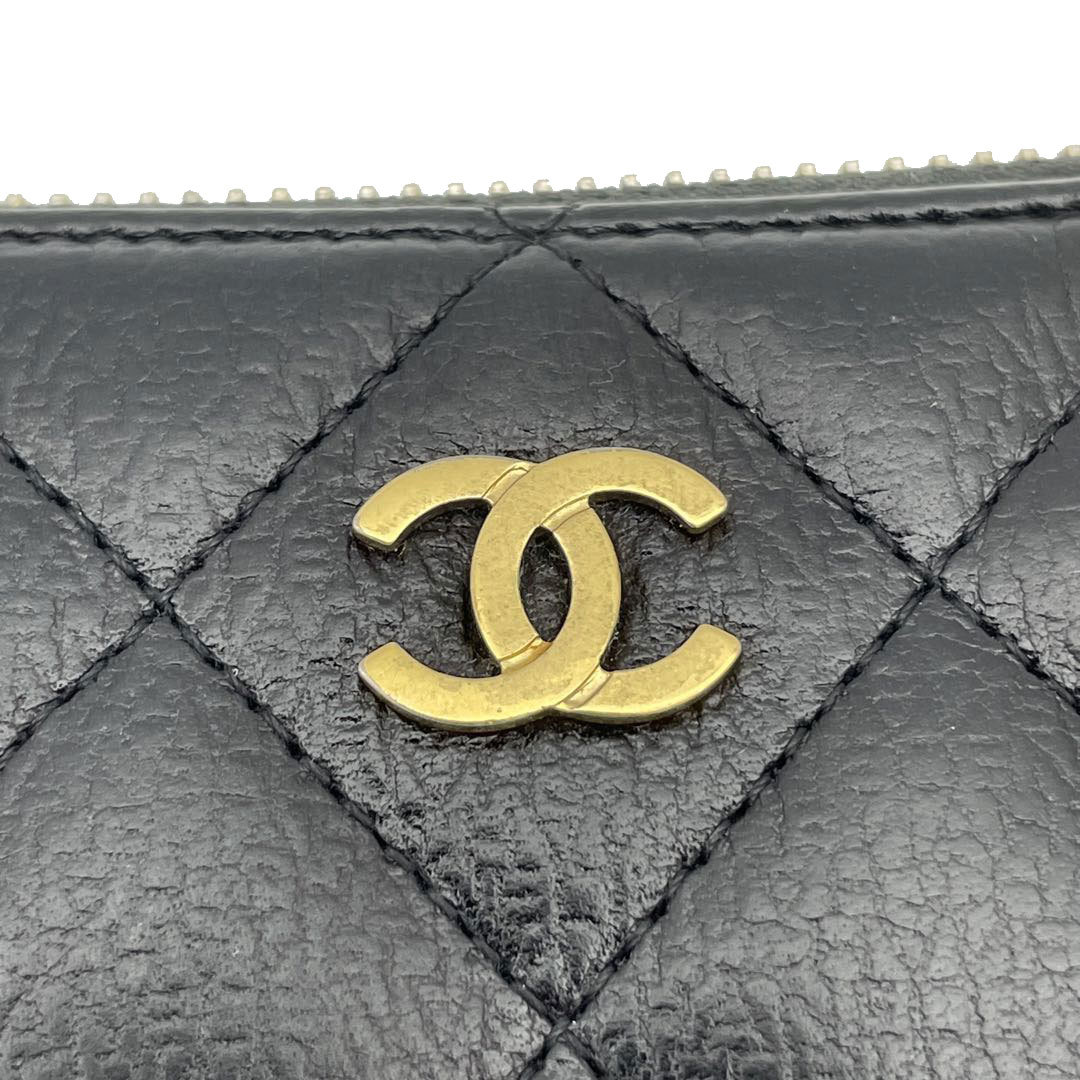 CHANEL シャネル ラウンドファスナー長財布 マトラッセ ロゴ型押し カーフレザー ブラック ゴールド金具 24番台_画像3