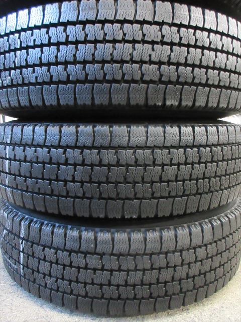 送料無料　スタッドレス　195/85R16　TOYO　M935　20～21年　エルフ　タイタン　アトラス　TK16×5.5J　5穴　両面再塗装　6本セット_画像8