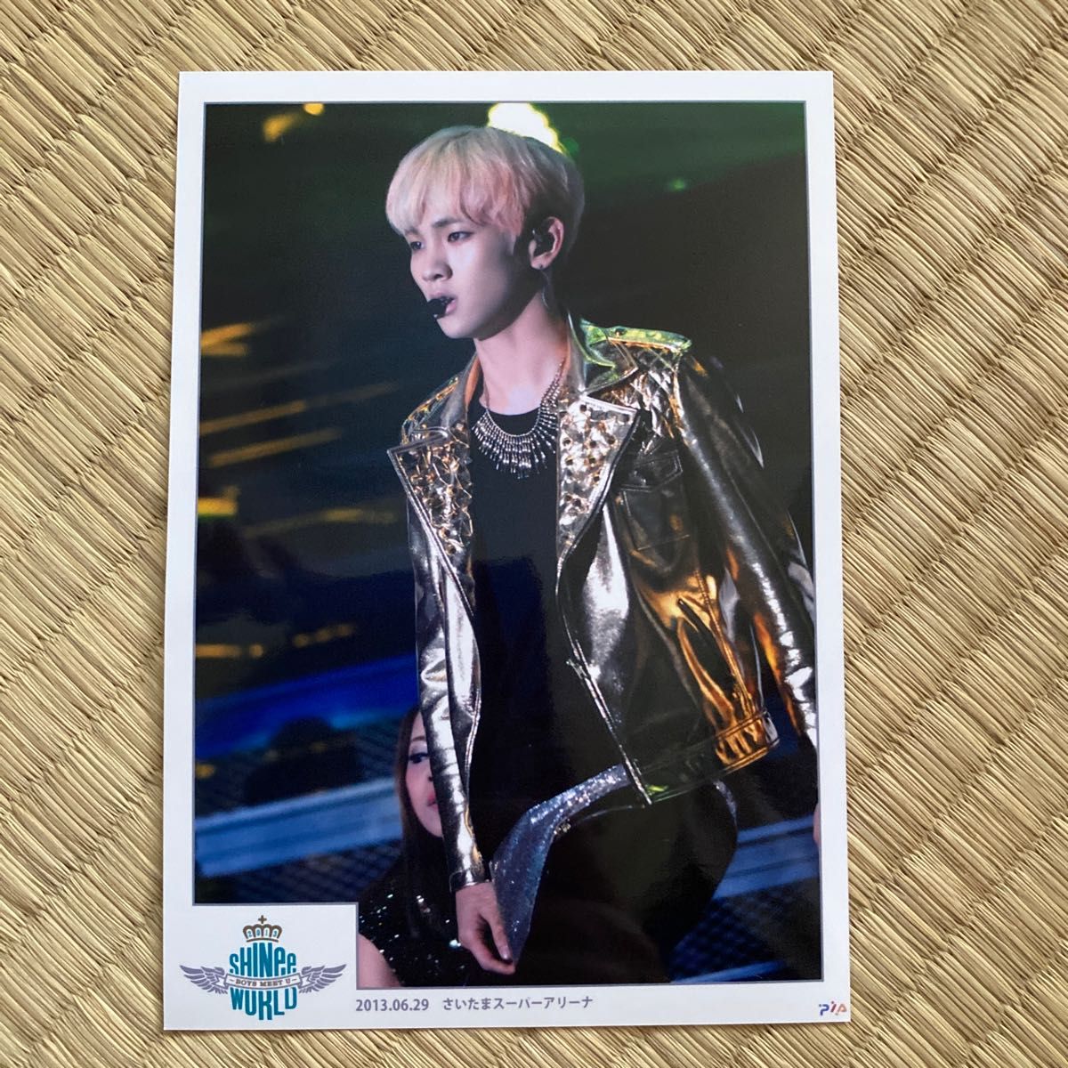 shinee world Boys meet Uのコンサートの写真。キー4枚