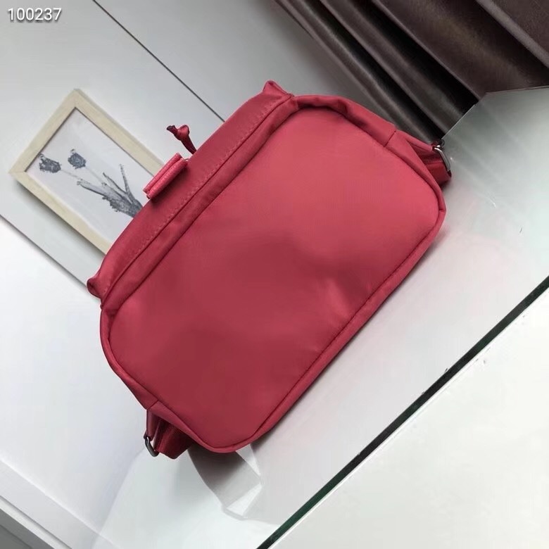 通過正規商店購買◆超最新作品CK Calvin Klein Calvin Klein背包背包BACKPACK尼龍背包RED    原文:正規店様購入◆超最新作 CK カルバンクライン Calvin Klein バックパック リュック BACKPACK ナイロン バックパックRED