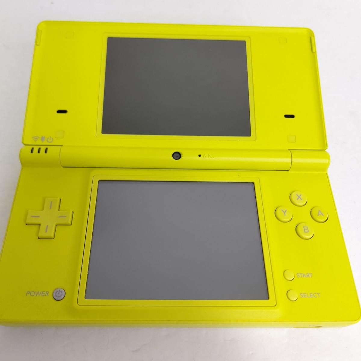 Nintendo　ニンテンドーDSi　ライムグリーン　美品　任天堂　ゲーム機