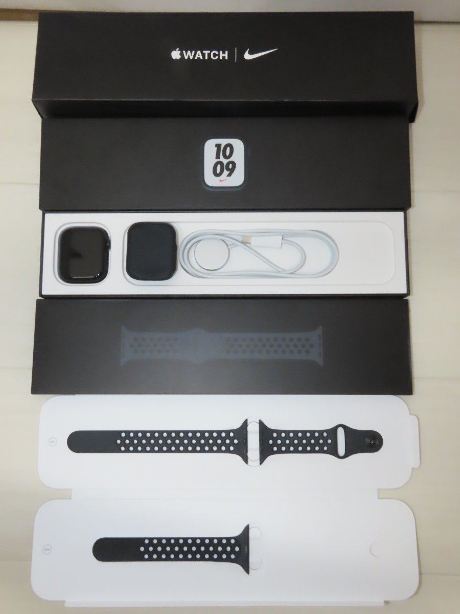 ☆Apple Watch Nike Series 7(GPSモデル)45mm【A2474/MKNC3J/A