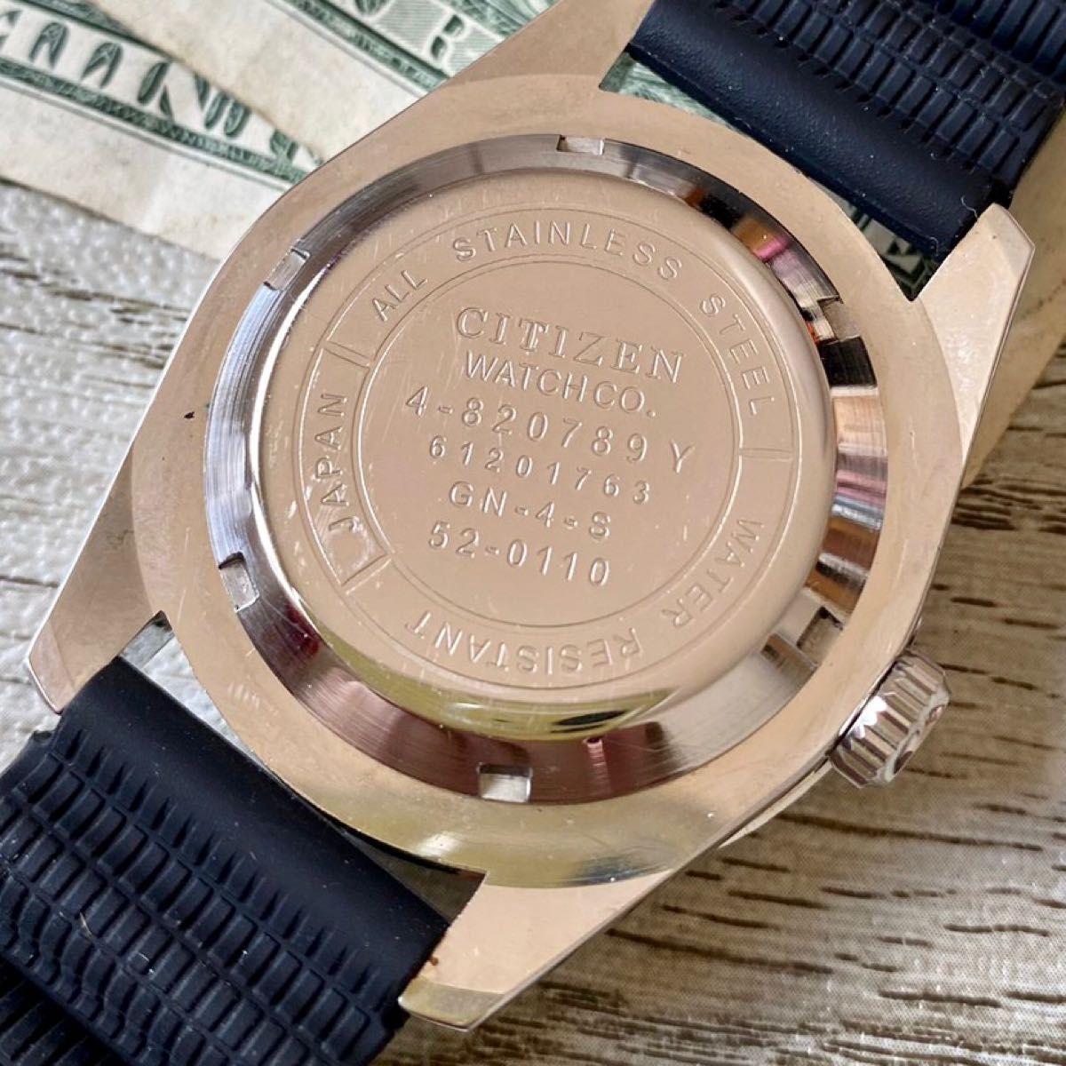 定率割引 往復 極美品】 送料無料 シチズン CITIZEN メンズ腕時計 ブラック その他