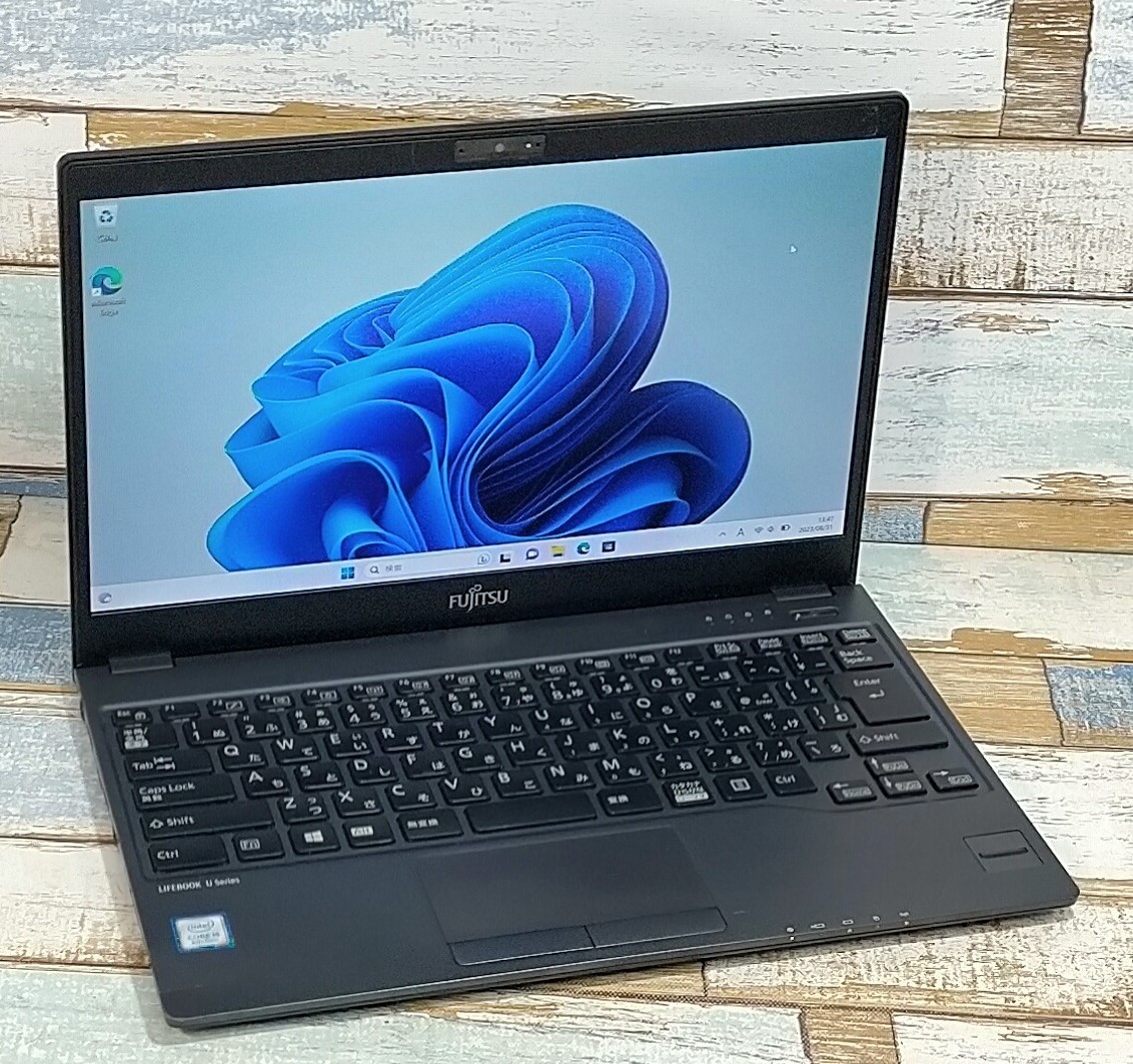 FUJITSU LIFEBOOK U938/S/Intel Core i5-8350U@1.70 GHz/メモリ8GB/M.2
