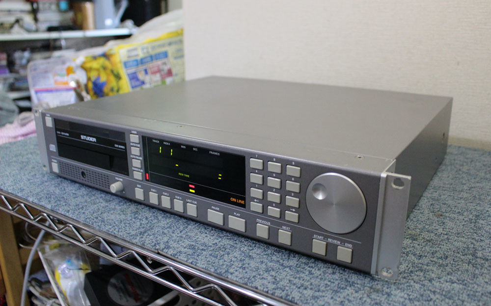 商務CD播放機STUDER D731音質已升級！    原文:業務用CDプレーヤー STUDER D731 音質アップグレート済み！