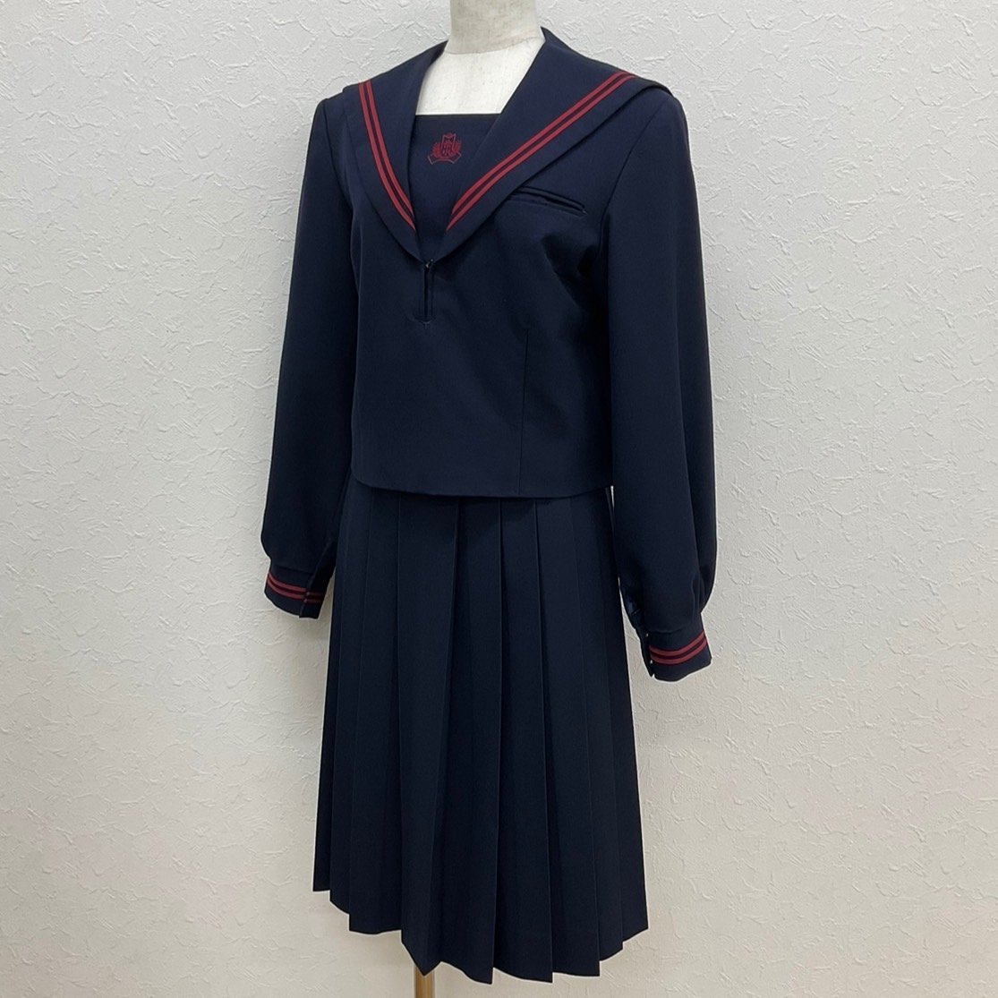 US911-1 (中古) 千葉県 松戸市立 常盤平中学校 セーラー服 上下 US911-1 (中古) 千葉県 松戸市立 常盤平中学校 セーラー服 上下