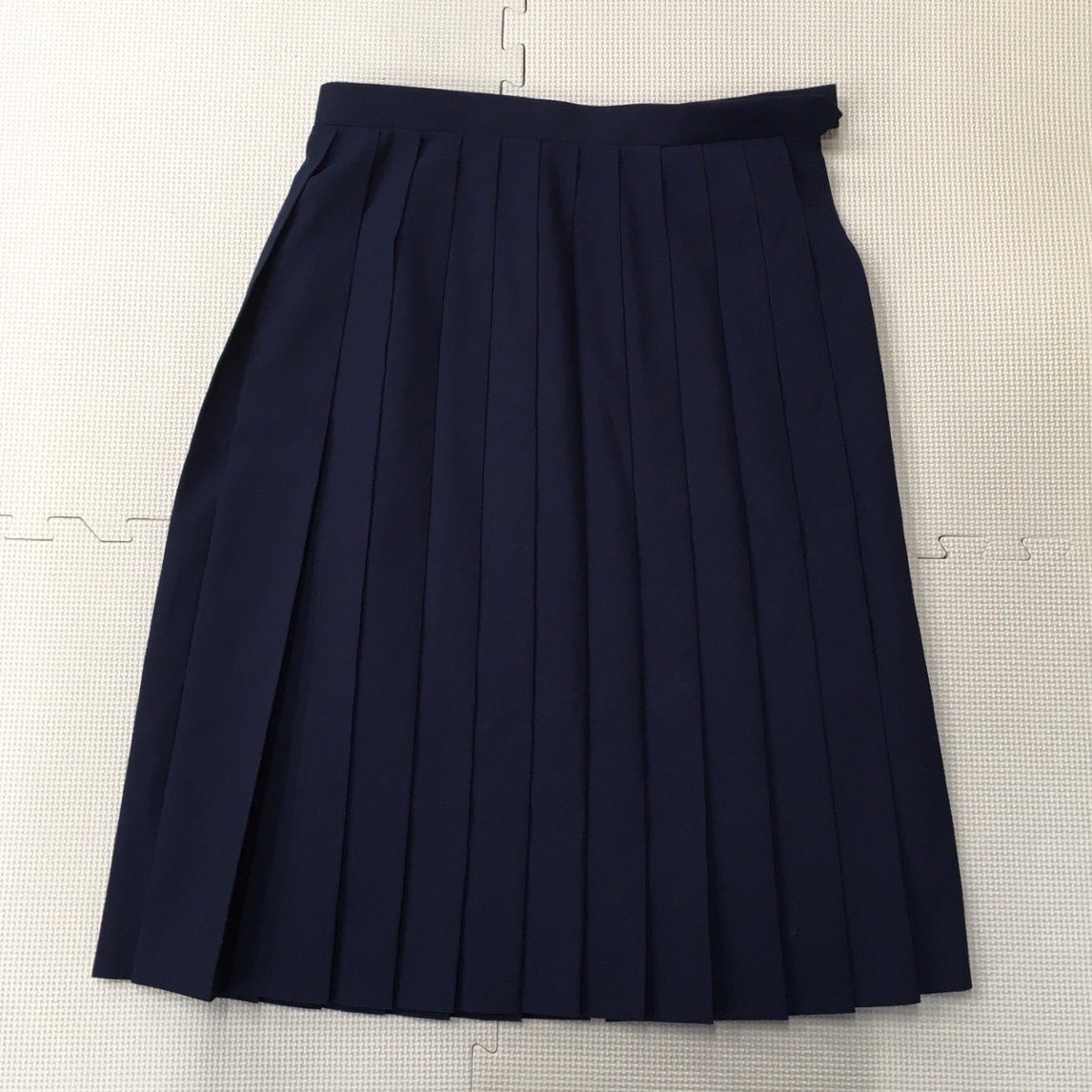 (S)A890(中古)埼玉方面 女子学生服 5点セット /160A/165A/W69/セーラー/ジャンパースカート/スカート/スカーフ/スクールパール/制服/卒業生_画像8