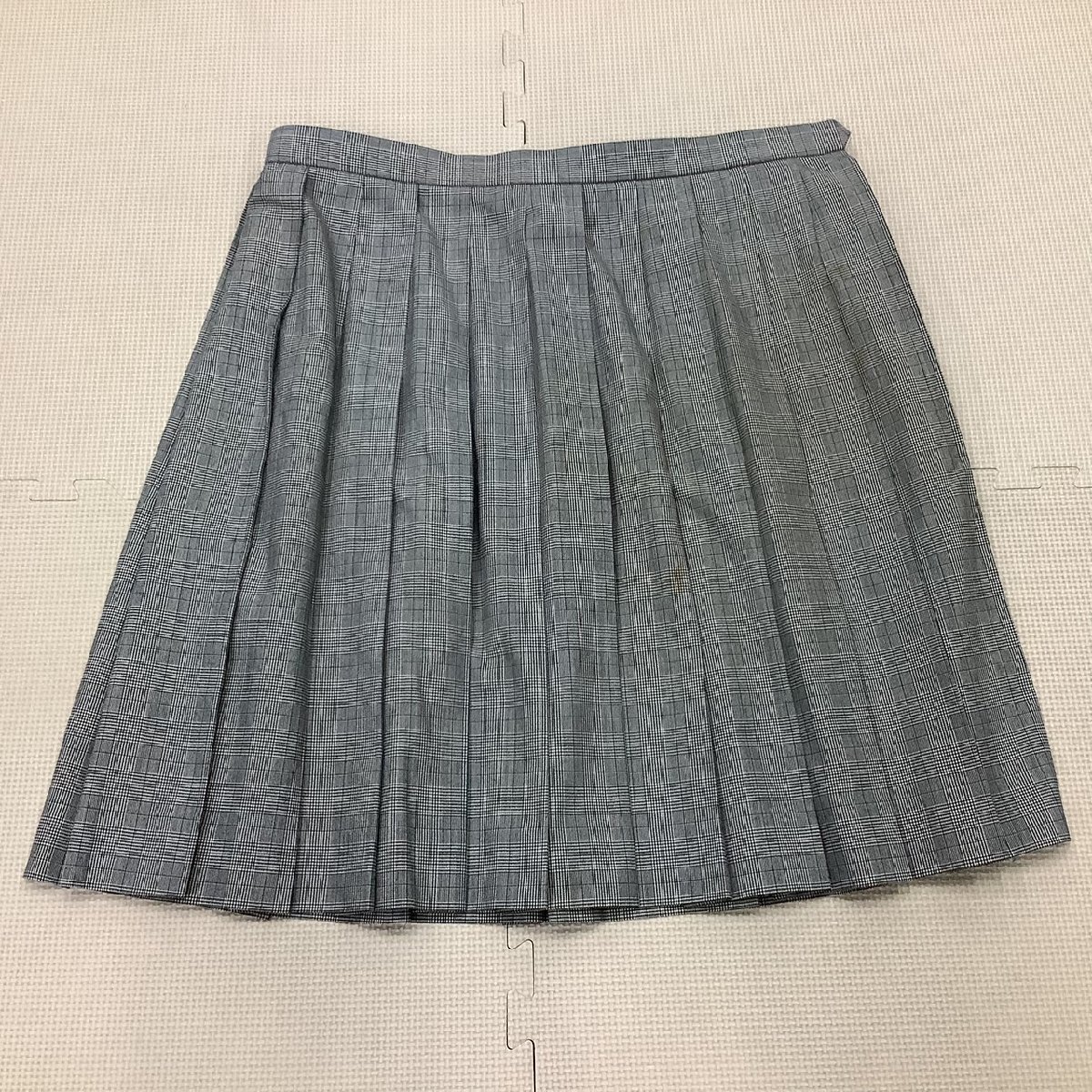 (Y)I139 (中古) 山形県 米沢養護学校 (旧制服) 5点セット /特大/大きめ/BL/W84/ブレザー/ベスト/ブラウス/スカート/女子学生/制服/学生服_画像4