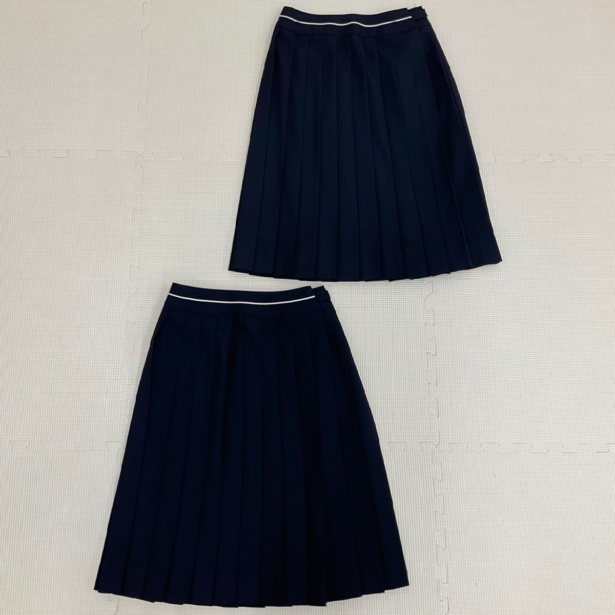 US948-1(中古)愛知県 修文女子高校(現 修文学院高校) 7点セット /旧制服/セーラー/カーディガン/スカート/タイ/夏冬/合服/短期間着用品/の画像4