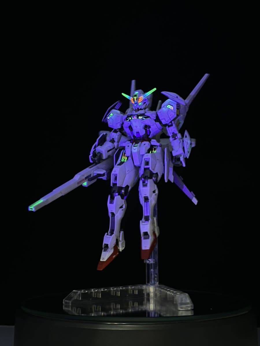 HG ガンダムキャリバーン 塗装済 完成品 機動戦士ガンダム 水星の魔女 ガンプラ 蛍光 マスキング_画像3