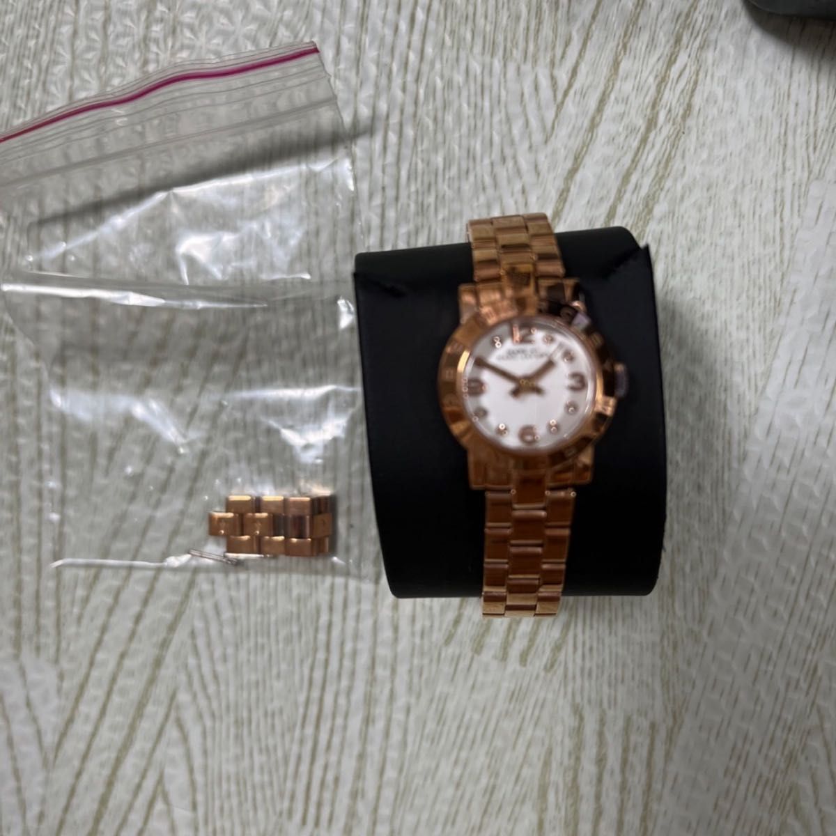 入手困難　グアム購入　MARC 腕時計 レディース