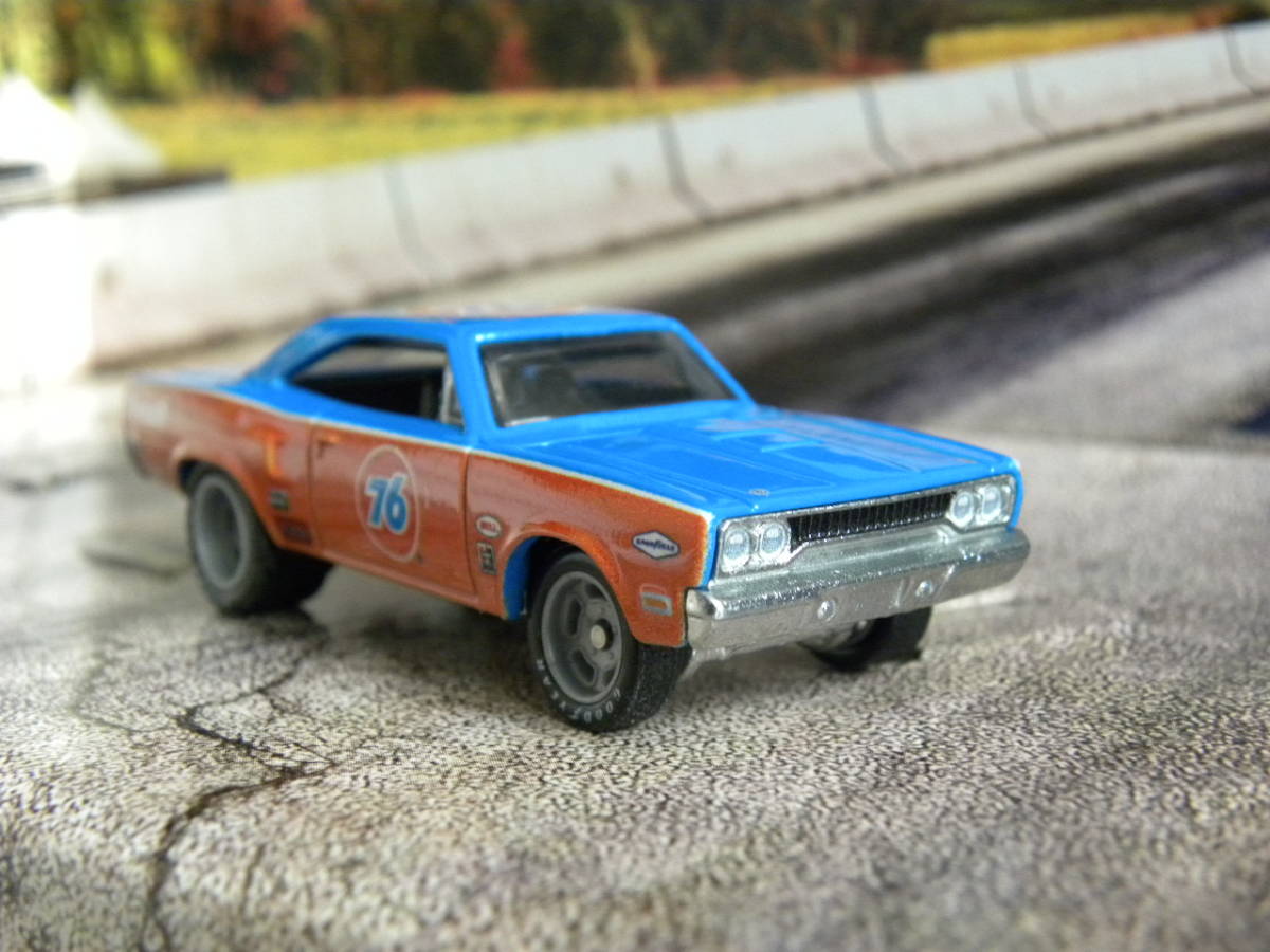 即決☆☆ルース '70 ROADRUNNER PLYMOUTH ロードランナー 76 HWの画像2