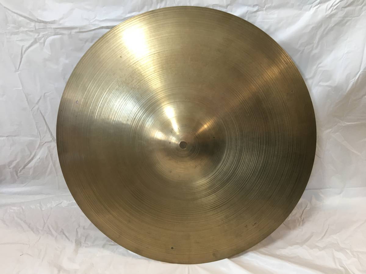 〇L165〇Avedis Zildjian & Co. Genuine TURKISH CYMBALS USA 18インチ