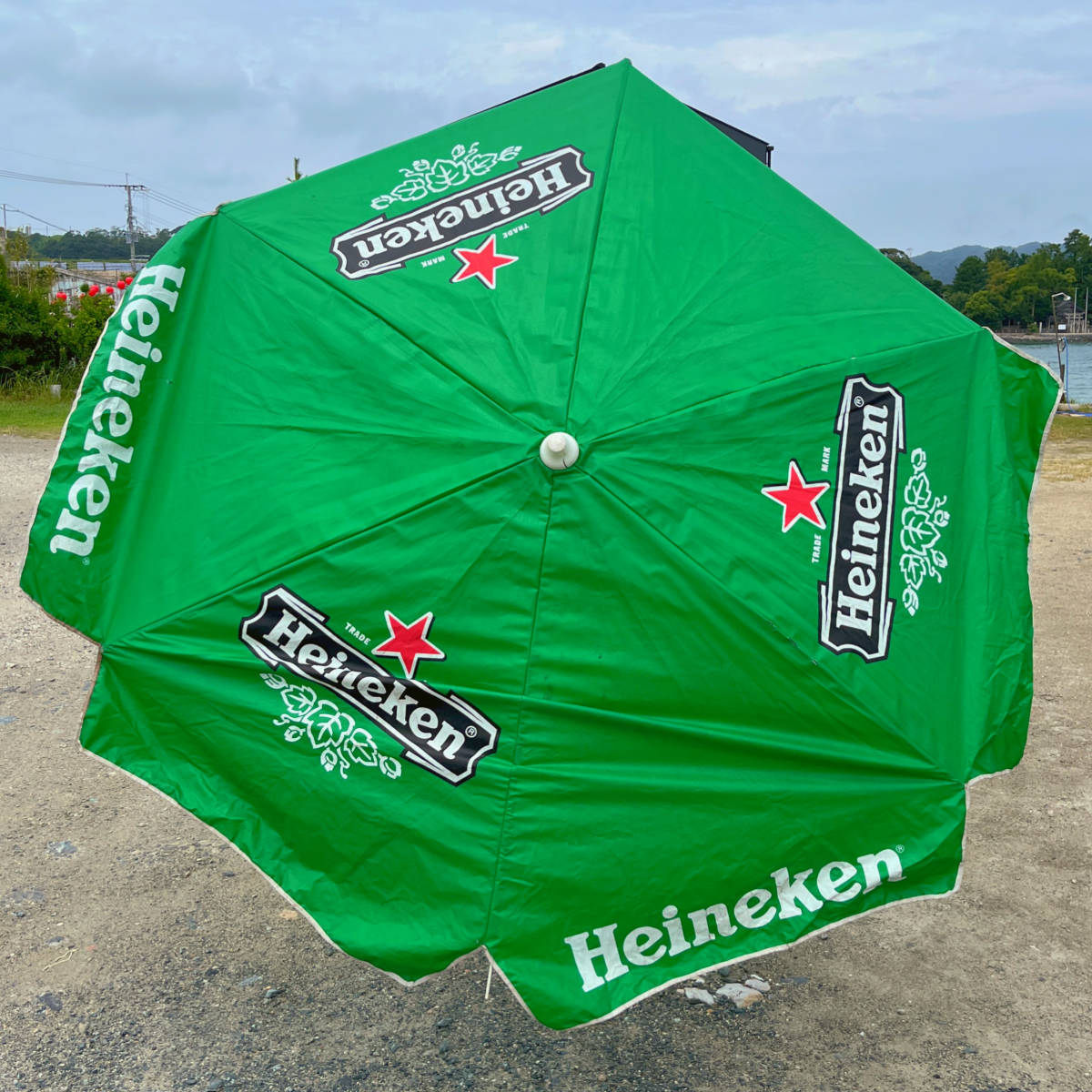 [ parasol ] Vintage parasol Heineken ( high ne ticket ) Holland Be ruby ru sake green green all green 