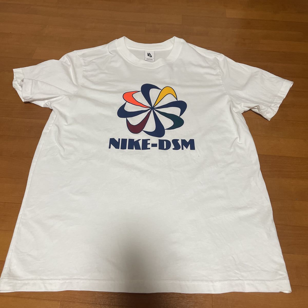 NIKE ドーバーストリートマーケット DSM Tシャツ Lサイズ_画像1