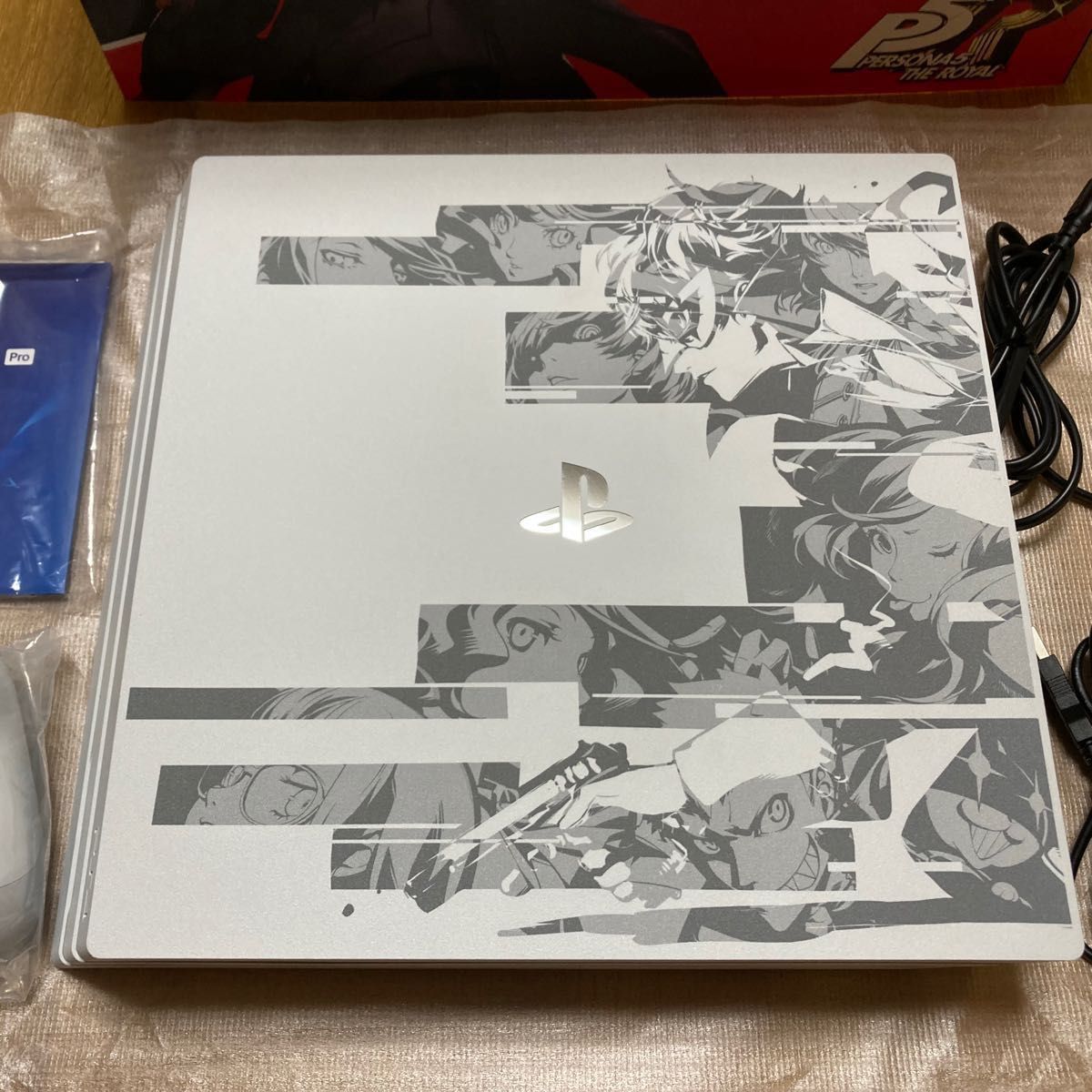 受注生産限定 PS4 Pro『ペルソナ5 ザ・ロイヤル』 Limited Edition ソニーストアオリジナル