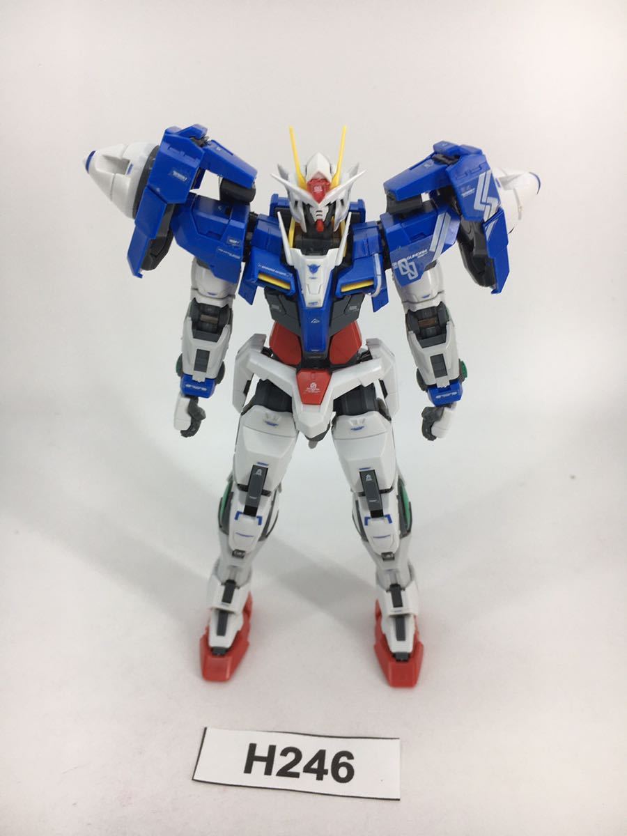 【即決】RG 1/144 ダブルオーガンダム ガンプラ 完成品 ジャンク 同梱可 H246_画像1