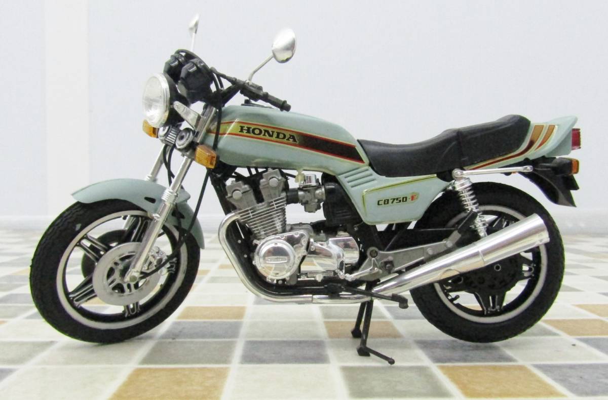 ◇ |1/6 ホンダ CB750F ドリーム|TAMIYA 田宮模型 HONDA 完成品