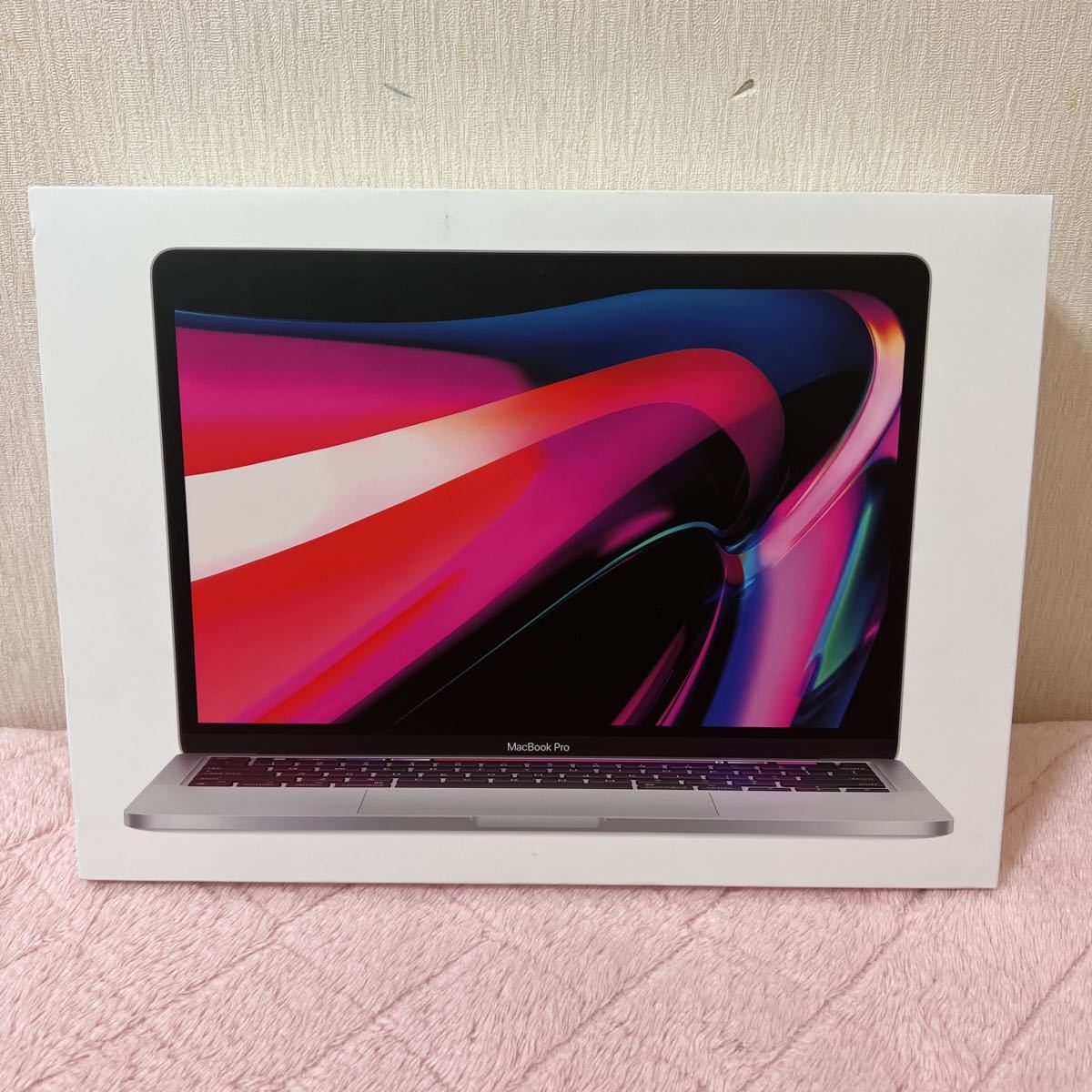 美品 Apple MacBook Pro 2020 13インチ M1チップ搭載 A2338 MYDC2J/A