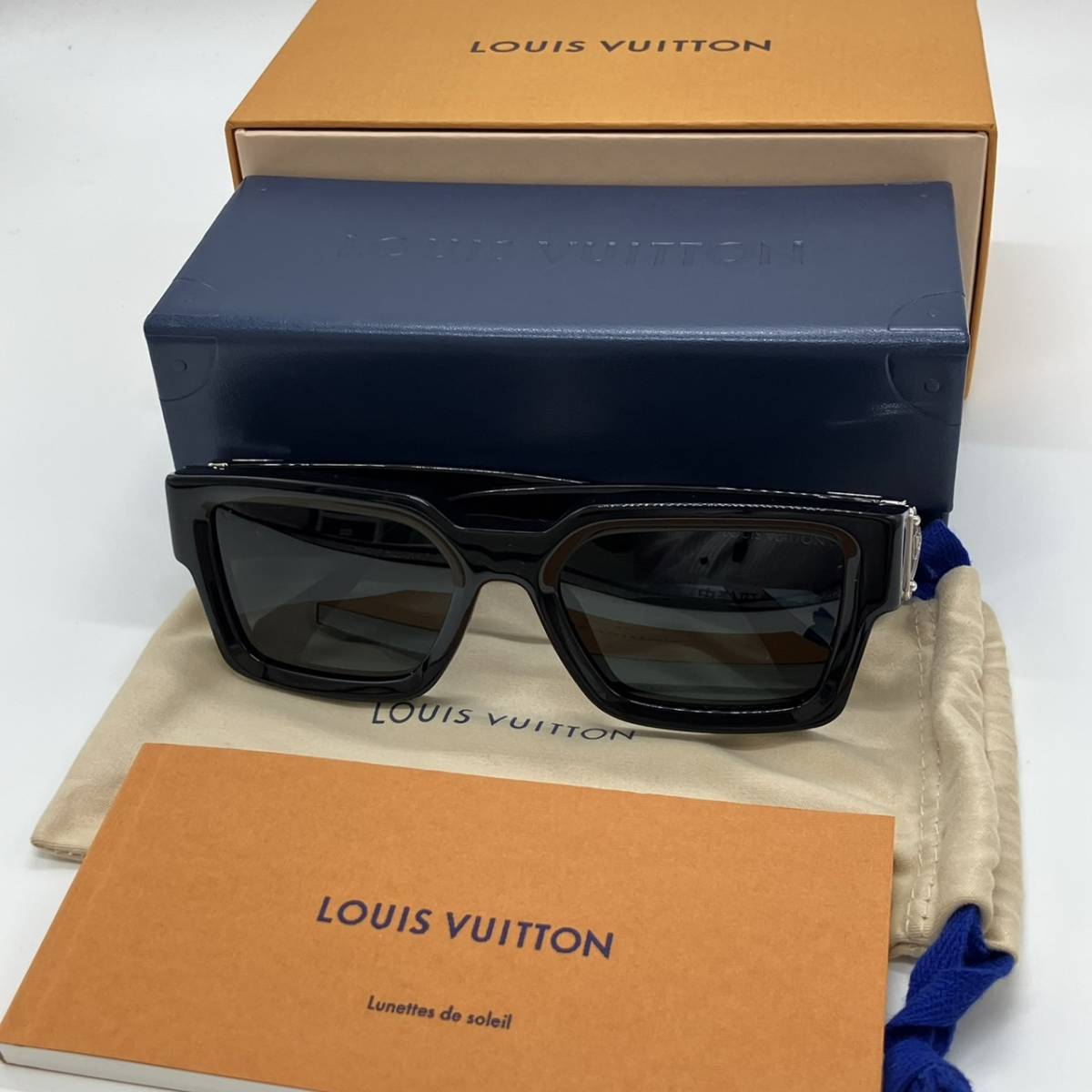 LOUIS VUITTON ルイ ヴィトン サングラス LVマッチ ブラック 黒 Z1414E