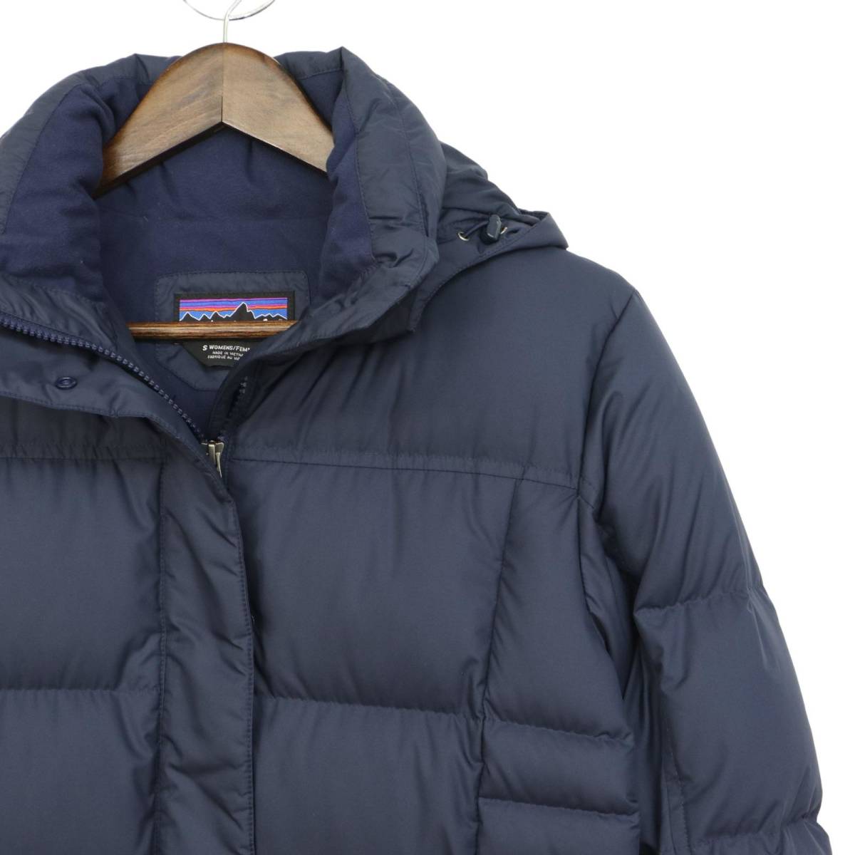 パタゴニア Patagonia 美品 フーデット ダウンコート ジャケット フード付 ロゴ刺繍 アウトドア STY28439FA16 ネイビー系 濃紺 S
