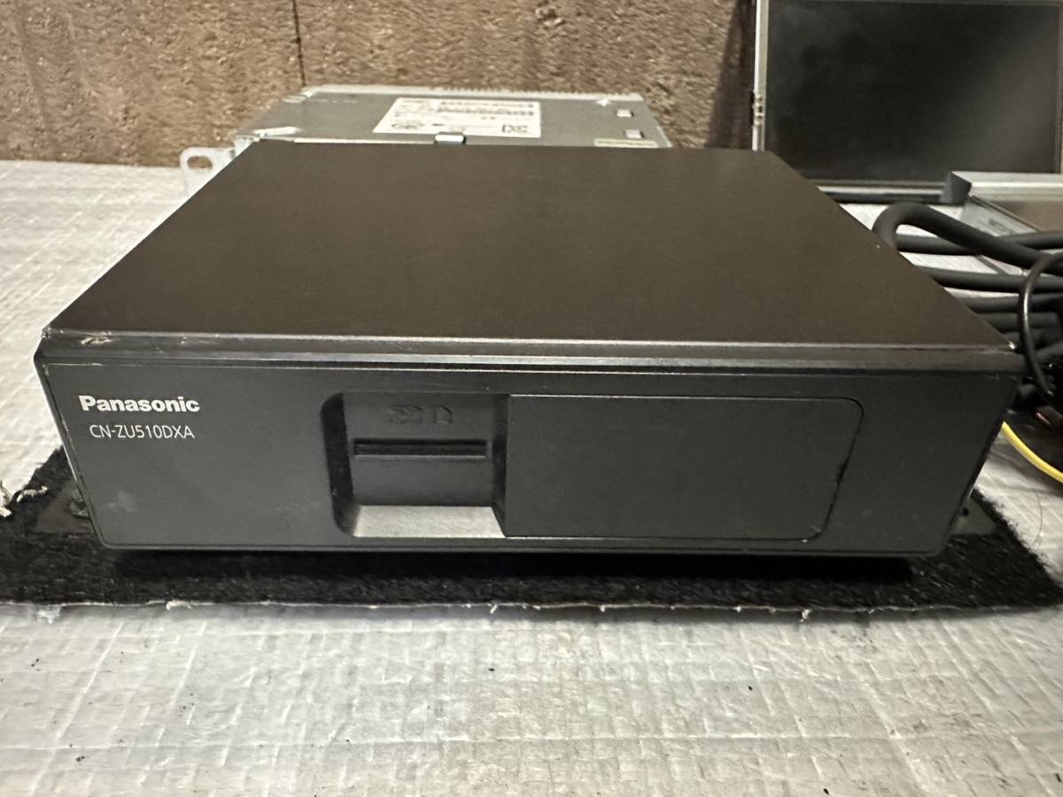送料無料 プジョー2008 A94 純正ナビ パナソニック製 CNZU510DXA 送料無料 プジョー2008 A94 純正ナビ パナソニック製 CNZU510DXA