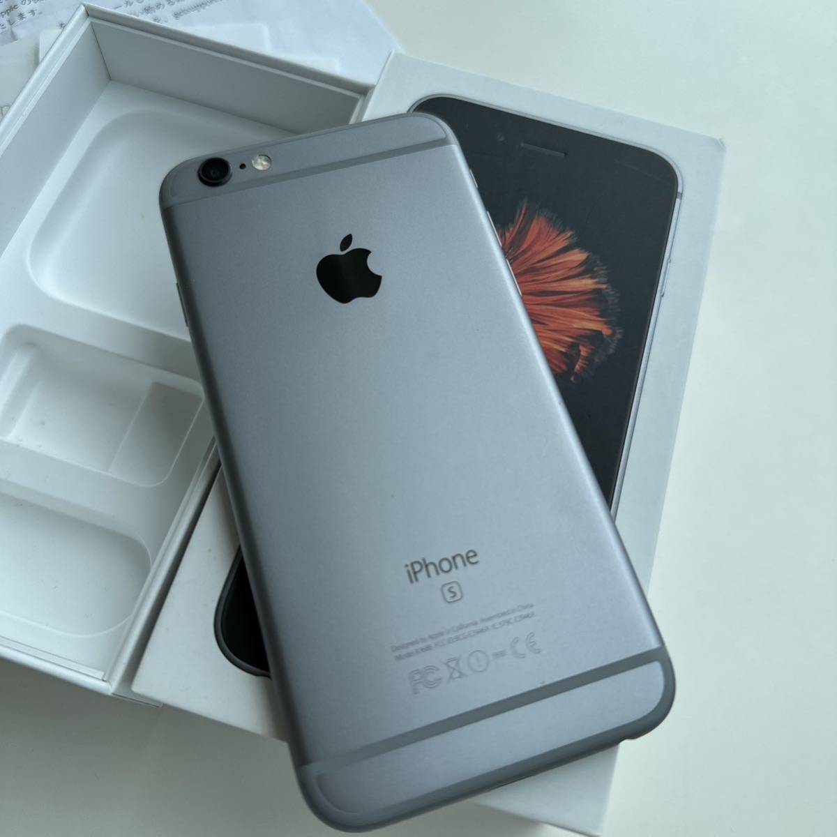 超特価sale開催！】 Gray iPhone6s☆Space 美品Apple 32GB 電池交換