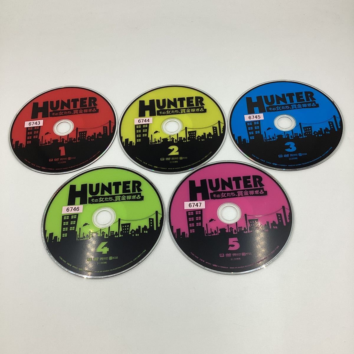 HUNTERその女たち、賞金稼ぎ 全10話5巻セット★DVD★中古品★レンタル落ち_画像4