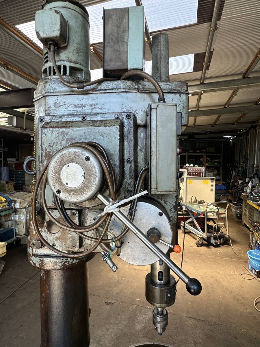 ま 篠原精機 自動送りボール盤 直立ボール盤 SUD-550 三相200V ま 篠原精機 自動送りボール盤 直立ボール盤 SUD-550 三相200V