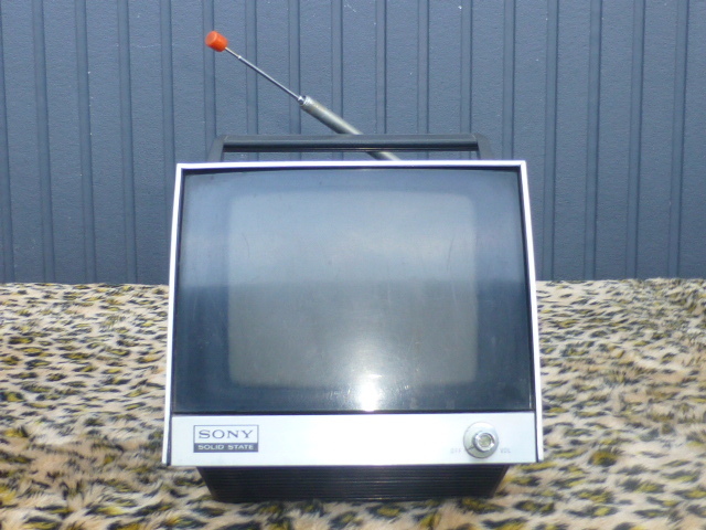  sale! immediate bid liquidation! Vintage Sony portable tv SONY TV Space Age that time thing Showa Retro . old 70'S 80'S antique rare 