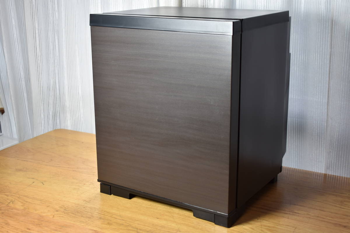 適切な価格 ⑭【美品】MITSUBISHI/三菱◆MEE◆RK-201-K(左から右に開く)◆2017年製◆電子/冷蔵庫◆20L◆1ドア■運転音:16dB■4.7万円■超静音■ 100リットル未満 適切な価格 ⑭【美品】MITSUBISHI/三菱◆MEE◆RK-201-K(左から右に開く)◆2017年製◆電子/冷蔵庫◆20L◆1ドア■運転音:16dB■4.7万円■超静音■ 100リットル未満