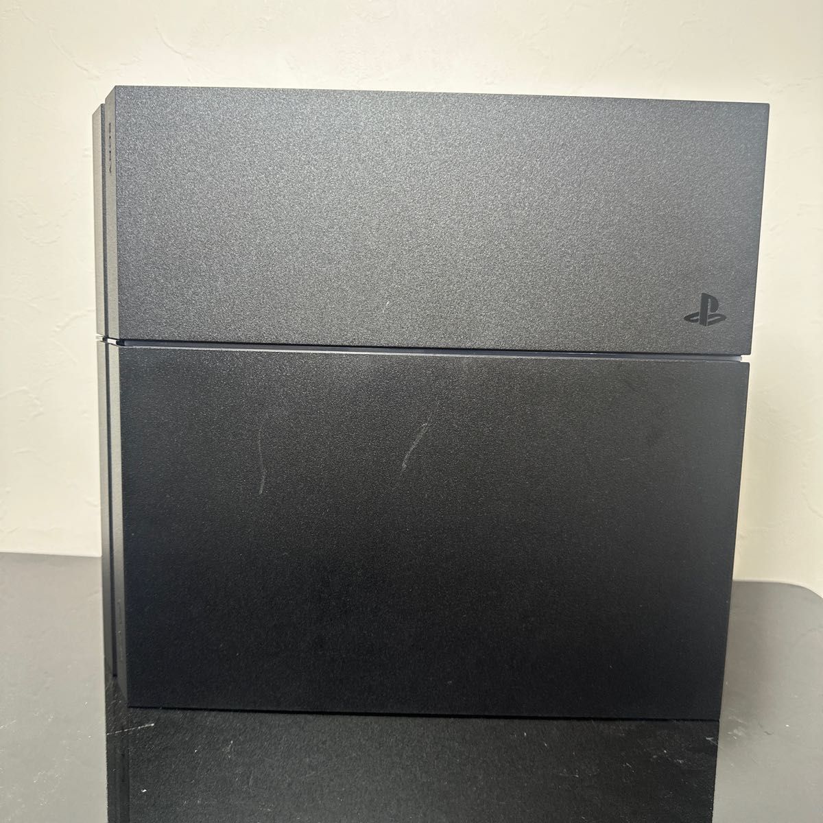 中古品　PlayStation4 ブラック 500GB CUH-1200A