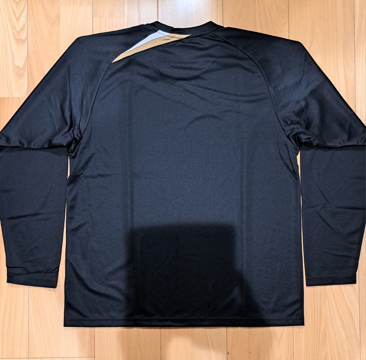 数量限定】ヨネックス ロングTシャツ (Lサイズ)|Yahoo!フリマ 数量限定】ヨネックス ロングTシャツ (Lサイズ)|Yahoo!フリマ