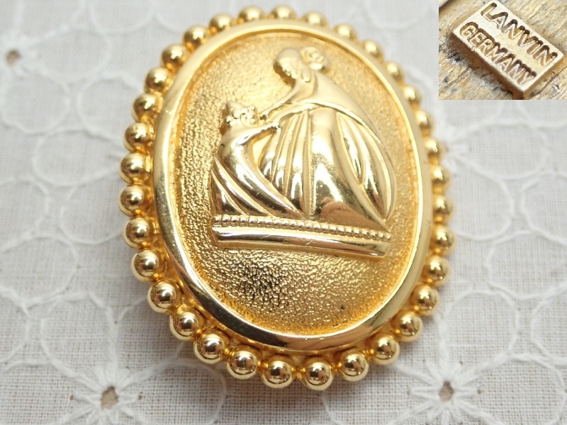 L447　ヴィンテージ ブローチ　ランバン　ロゴデザイン　LANVIN　GERMANY　ゴールドカラー　Vintage　brooch_画像1