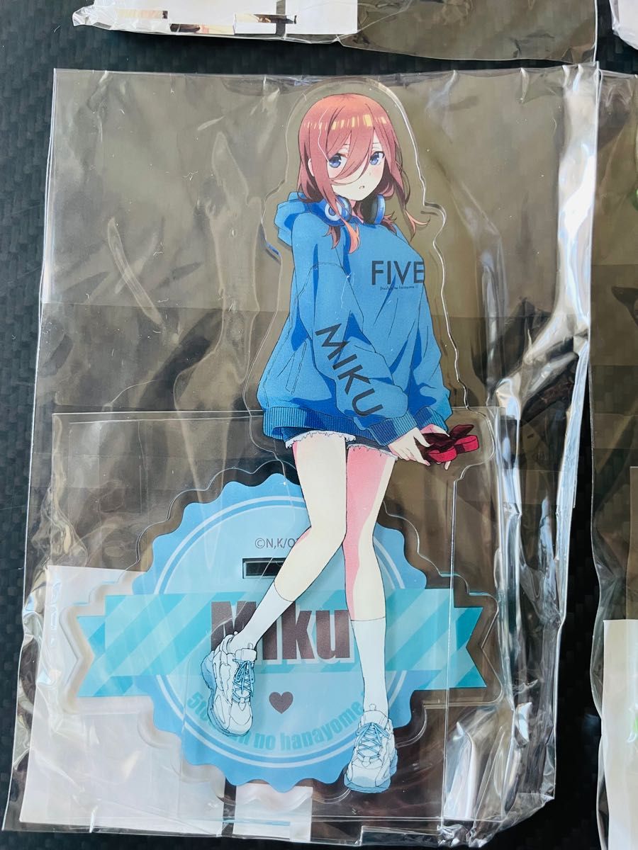 五等分の花嫁 (アトレ秋葉原)アクリルスタンド5種&非売品ポストカードセット