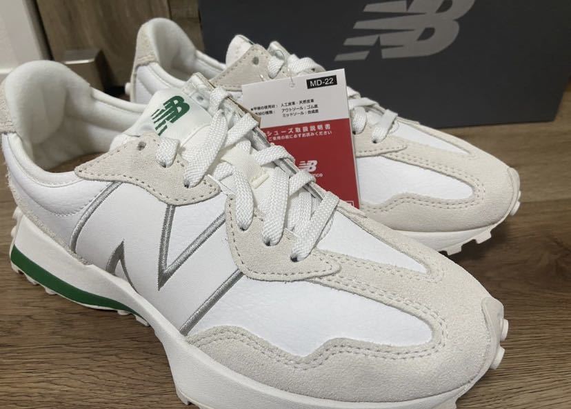 即決23cm new balance U327UNP WHITE/GREEN ニューバランス　新品国内正規品_画像1