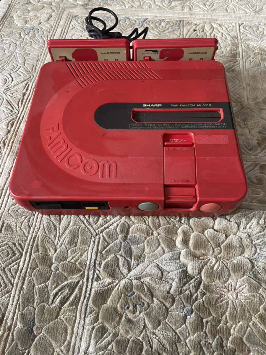 SHARP シャープ Twin Famicom ツインファミコン 赤 レッド RED 本体 AN