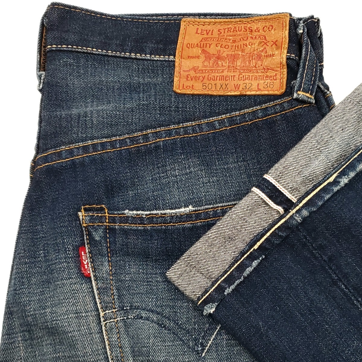 サンプル級のアタリ◆Levi's 47501◆W32日本製ビンテージ復刻ジーンズBIGEリーバイス赤耳ビッグEメンズデニム501XXレプリカLVC加工 700_画像1