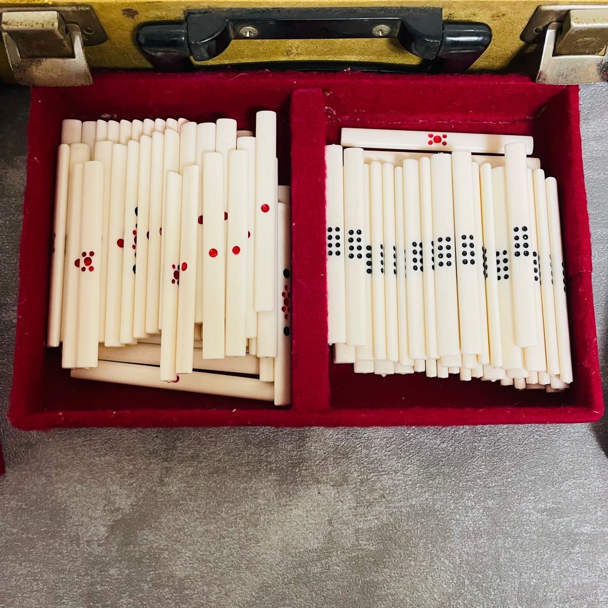 希少 廃盤 貴重 レア 藝夢堂 キングバード 麻雀牌 背緑|Yahoo 希少 廃盤 貴重 レア 藝夢堂 キングバード 麻雀牌 背緑|Yahoo