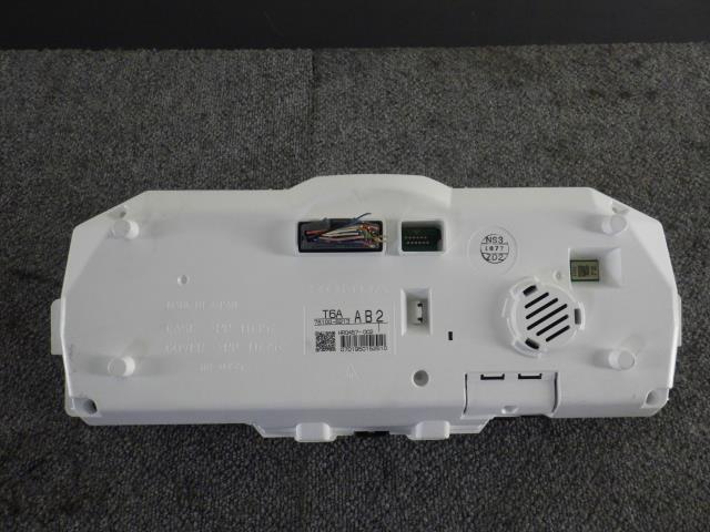  Odyssey DBA-RC1 спидометр 