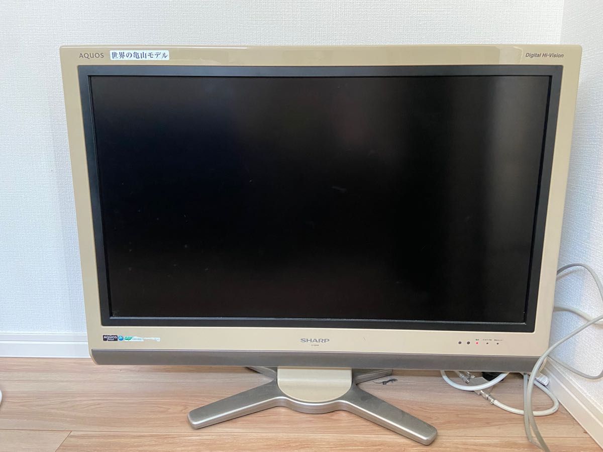 SHARP AQUOS D D30 LC-32D30-W テレビ　32型