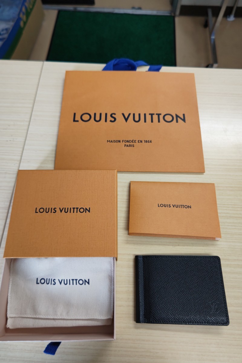 今季一番 【LOUIS VUITTON】ルイ・ヴィトン ポルトフォイユ パンス