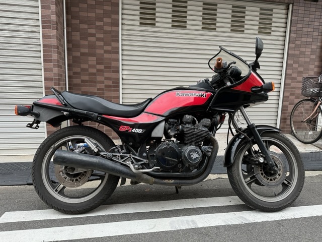 Yahoo!オークション - GPZ400F レストアベース 返納証明書有り Yahoo!オークション - GPZ400F レストアベース 返納証明書有り