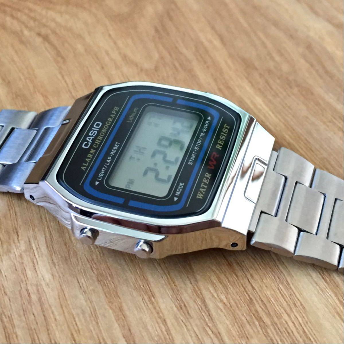 新品同様 NANO universe CASIO ナノユニバース カシオ デジタルウォッチ 腕時計 日常生活用防水 時報 ストップウォッチ アラーム LEDライト_画像5