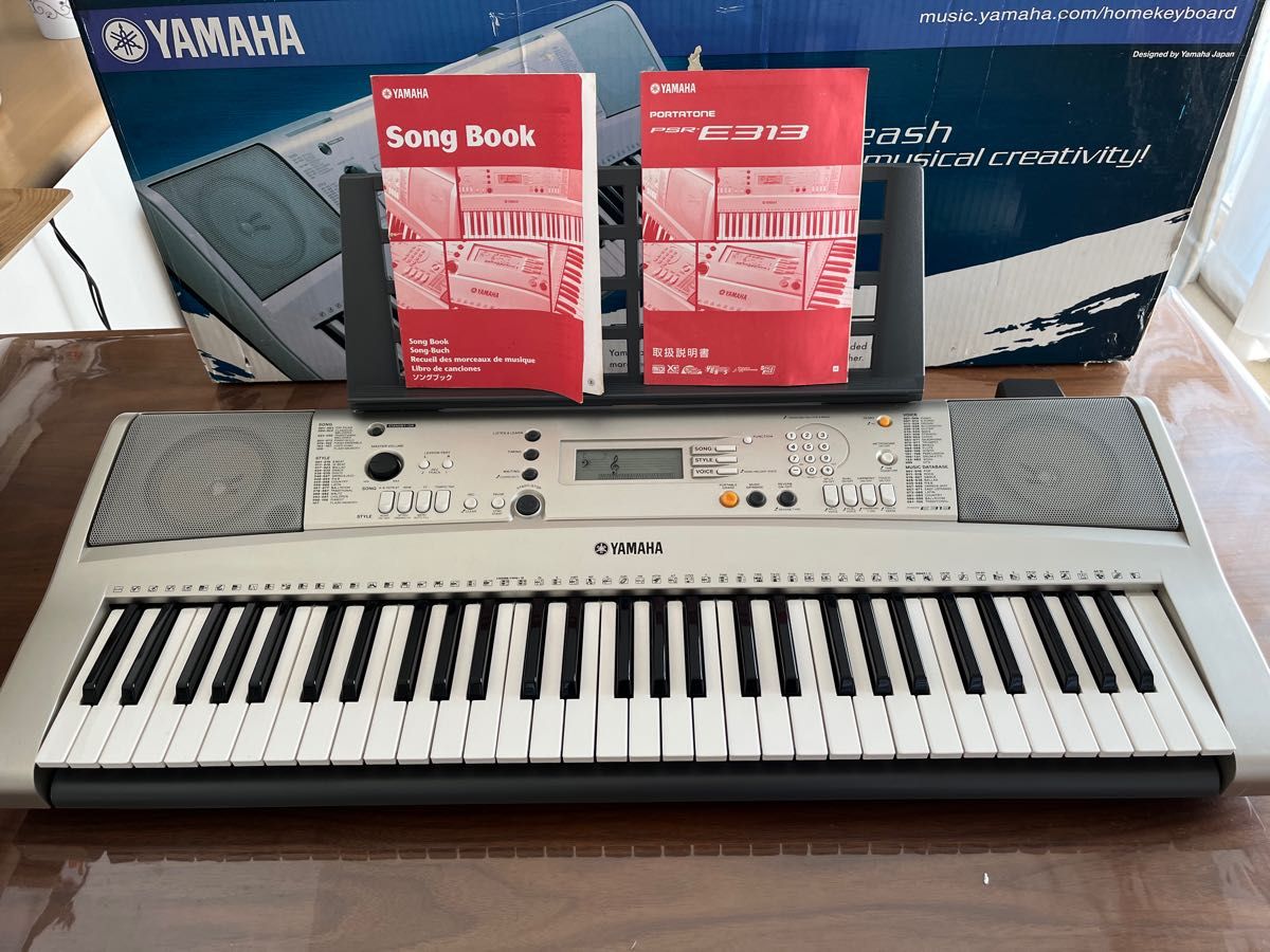 【取扱説明書、箱付き】YAMAHA 電子ピアノ PSR-E313