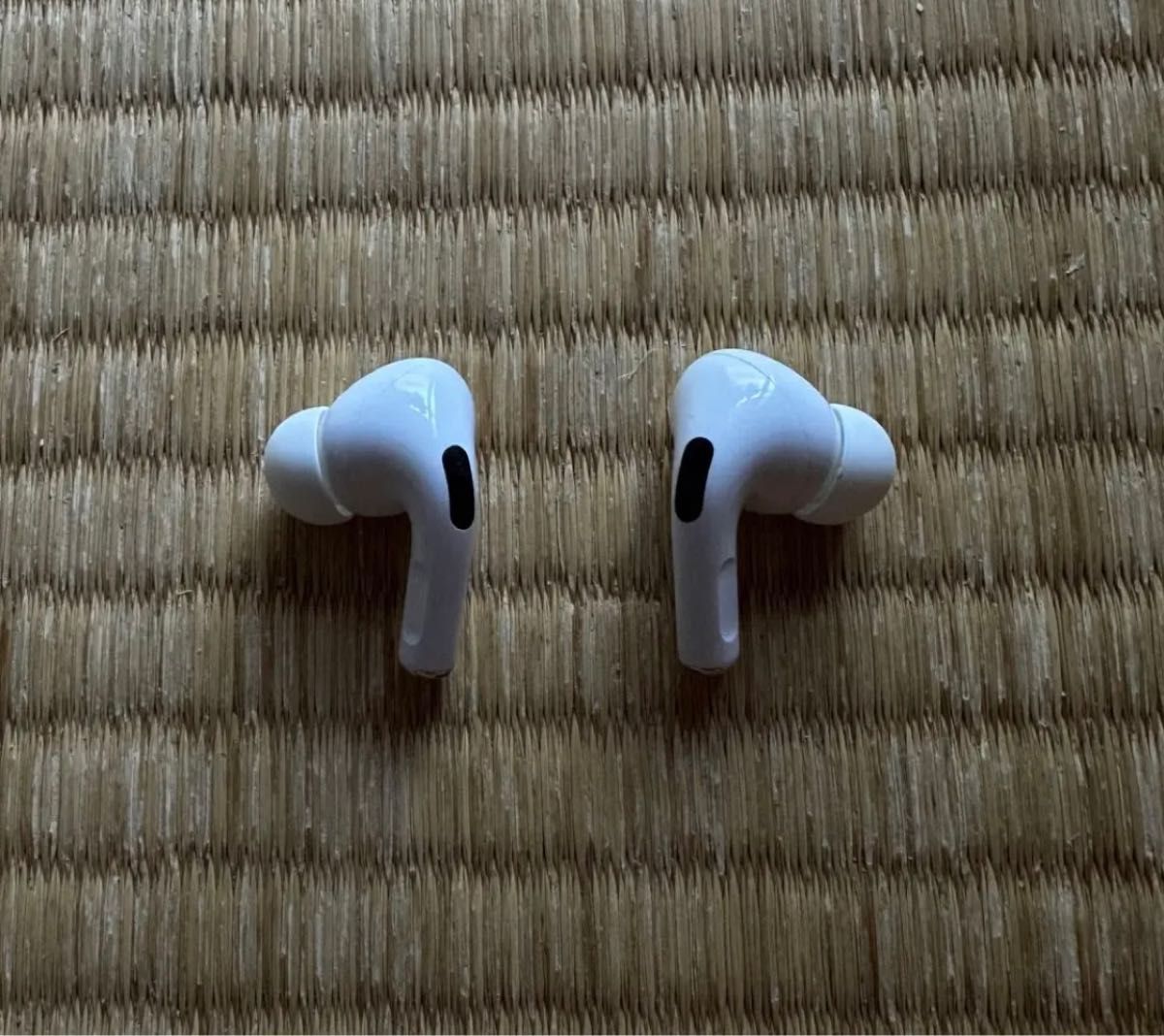 【純正品】 AirPods Pro  第1世代 右耳 左耳 充電ケース