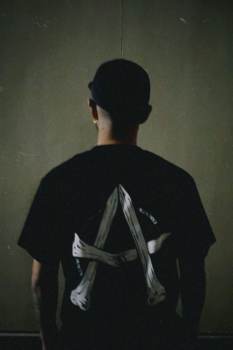 ANTi COUNTRY CLUB TOKYO ANARCHY LOGO SHORT SLEEVE TEE｜PayPayフリマ