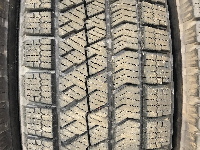 PW5F R Q BRIDGESTONE BLIZZAK VRX2 年 4本